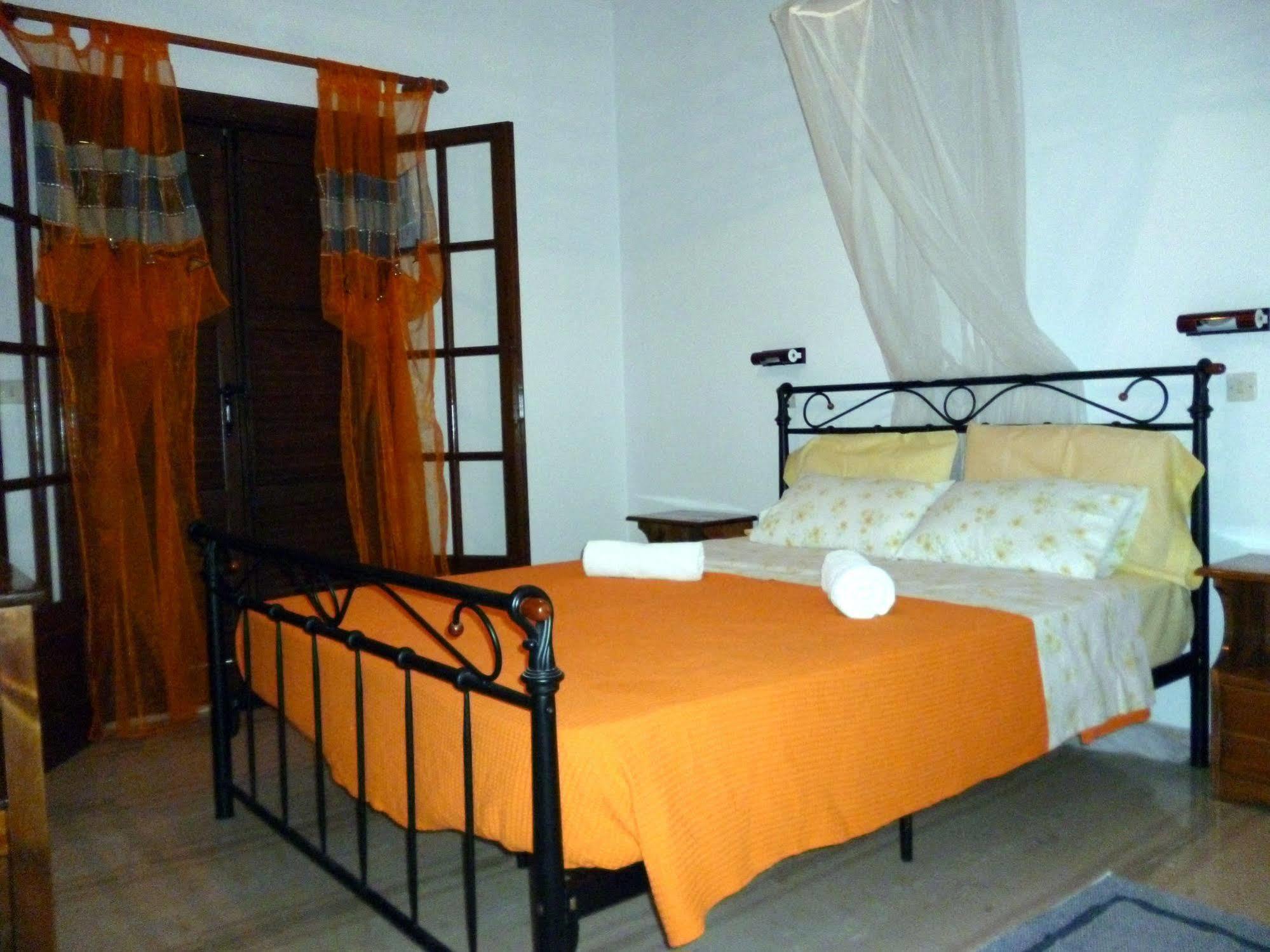 Villa Helen Arillas  Ngoại thất bức ảnh